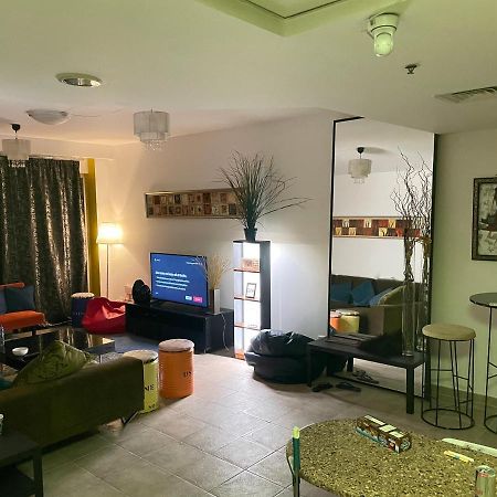 Travelers Backpackers Hostel Dubai Luaran gambar