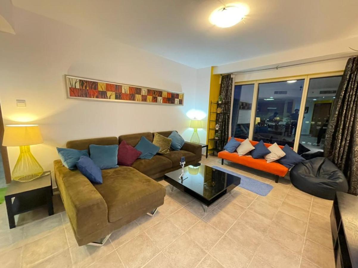 Travelers Backpackers Hostel Dubai Luaran gambar
