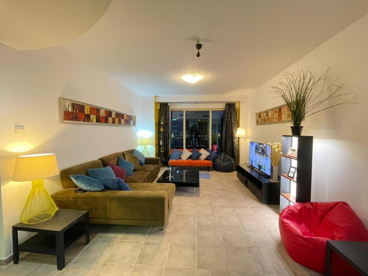 Travelers Backpackers Hostel Dubai Luaran gambar