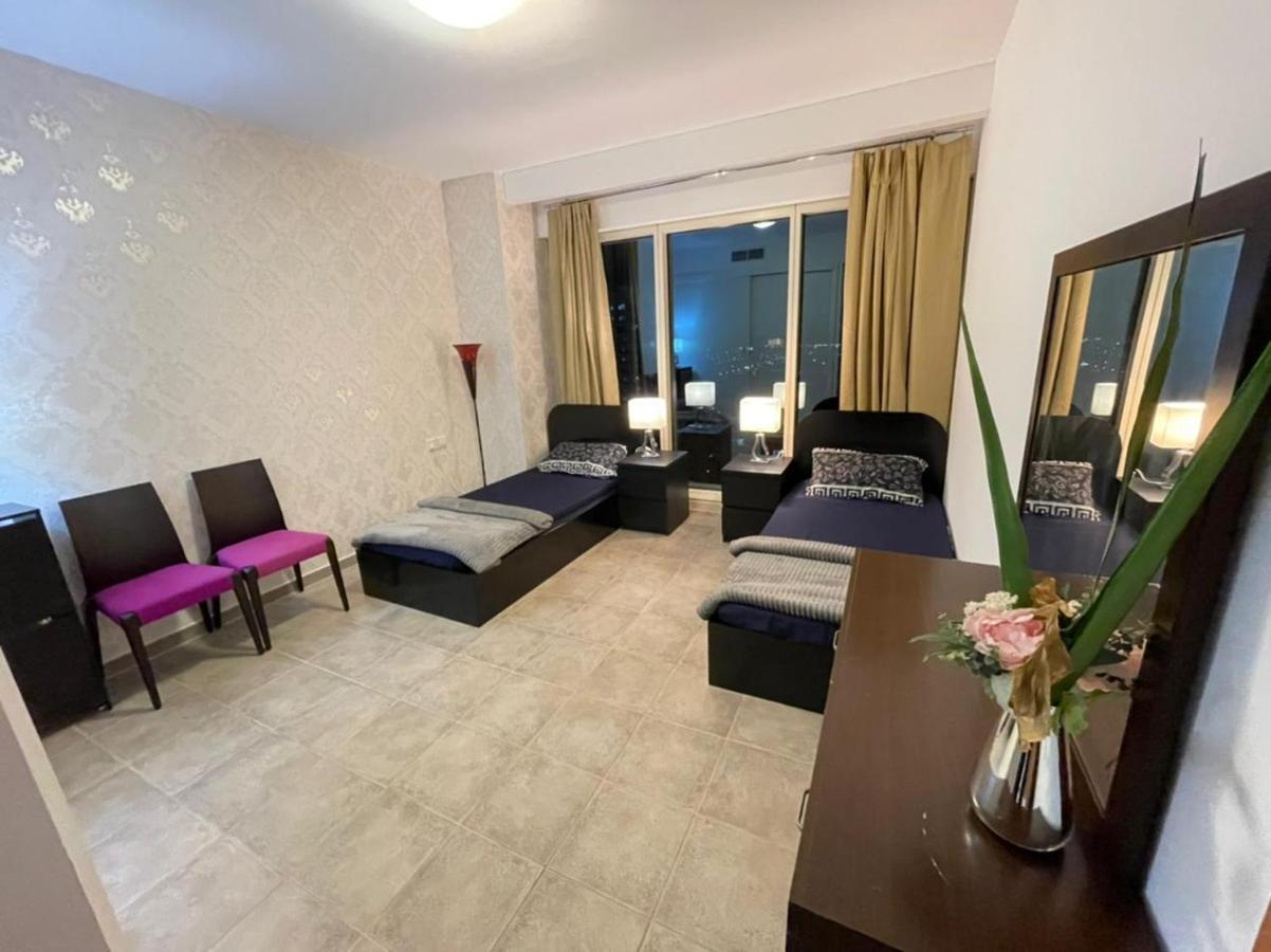 Travelers Backpackers Hostel Dubai Luaran gambar
