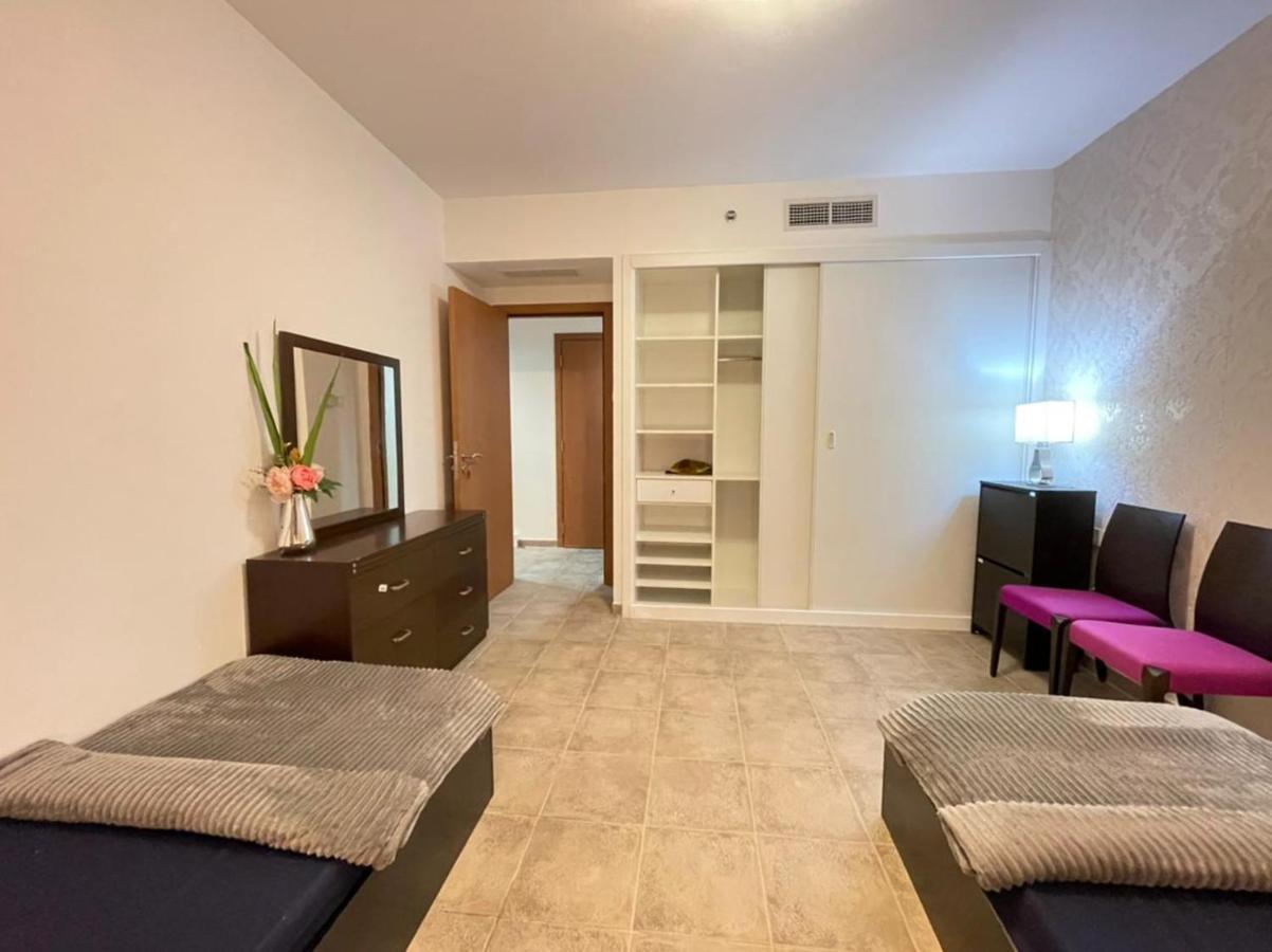 Travelers Backpackers Hostel Dubai Luaran gambar