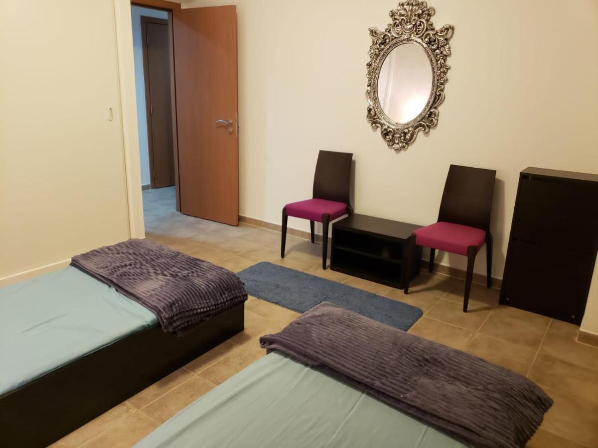 Travelers Backpackers Hostel Dubai Luaran gambar