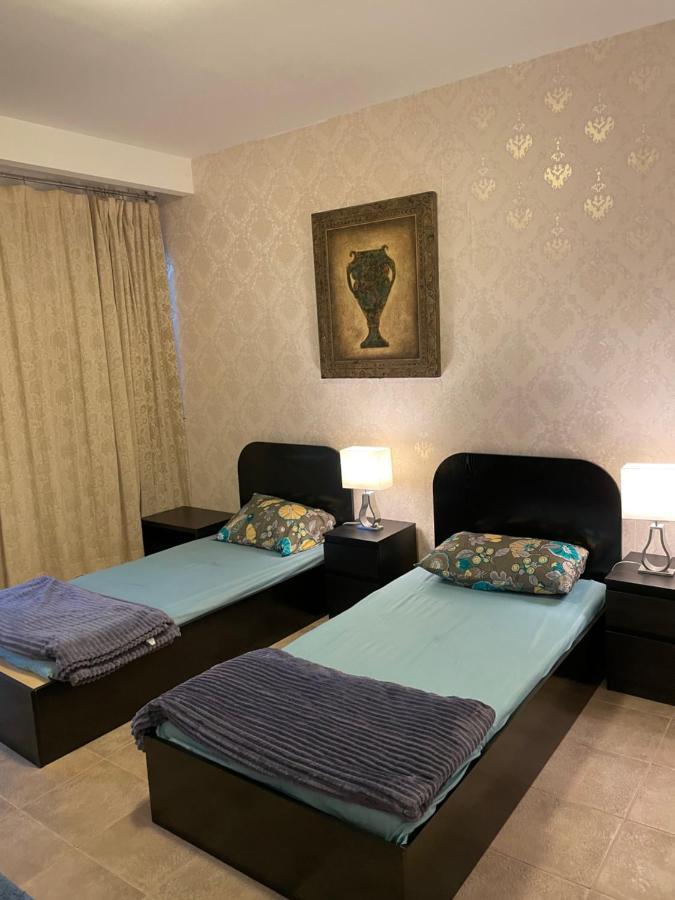 Travelers Backpackers Hostel Dubai Luaran gambar