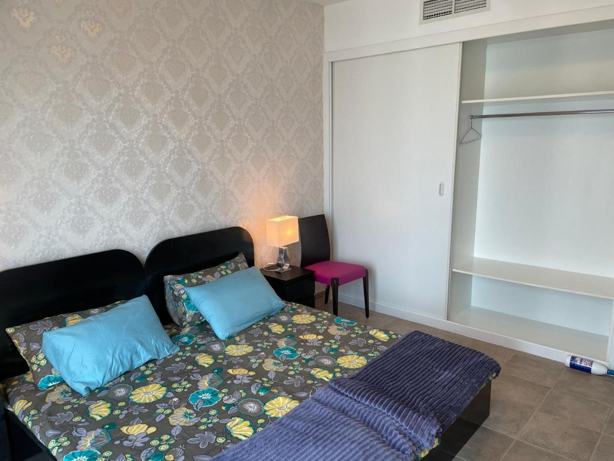 Travelers Backpackers Hostel Dubai Luaran gambar